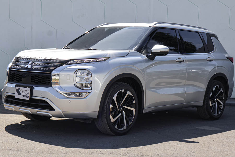 MITSUBISHI OUTLANDER 4X4 2024 - 3029